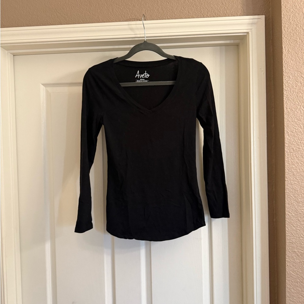 Aveto Black Women's Long-Sleeved Top Size Medium